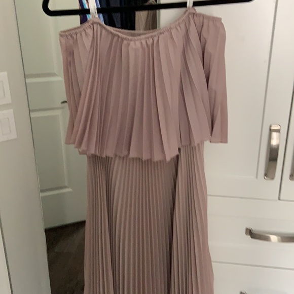 Vici dress size medium - Picture 2 of 2